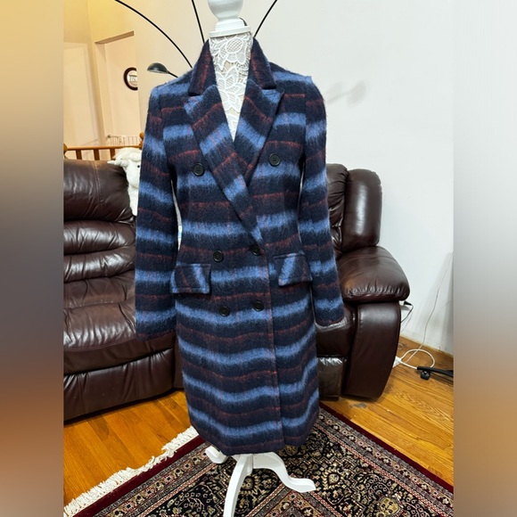 BCBGeneration Jackets & Blazers - BCBGeneration wool blend coat, new, no tags, size S but slightly oversized.